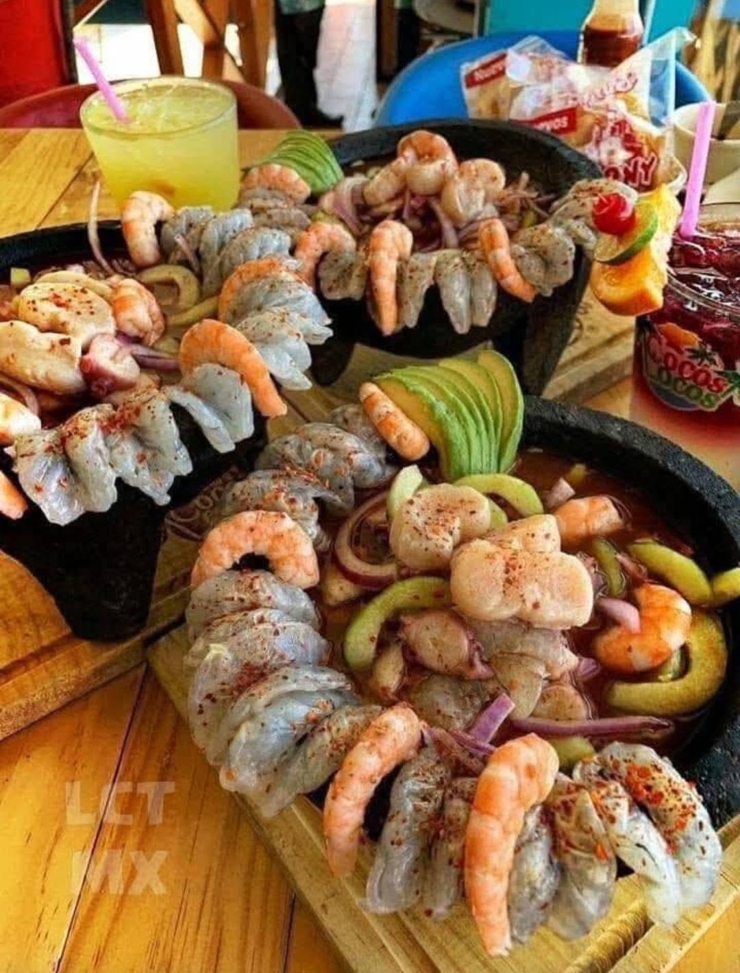 Si no es mucho pedir 😍🤤