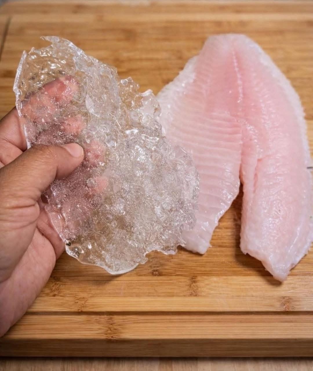 Ya no sé si uno va comprar tilapia o hielo 😂😂