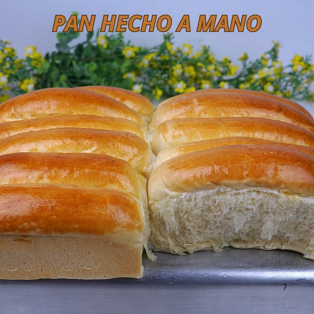 PAN HECHO A MANO